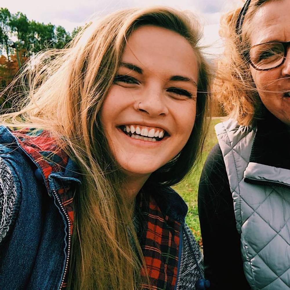Meet your Posher, Karli
